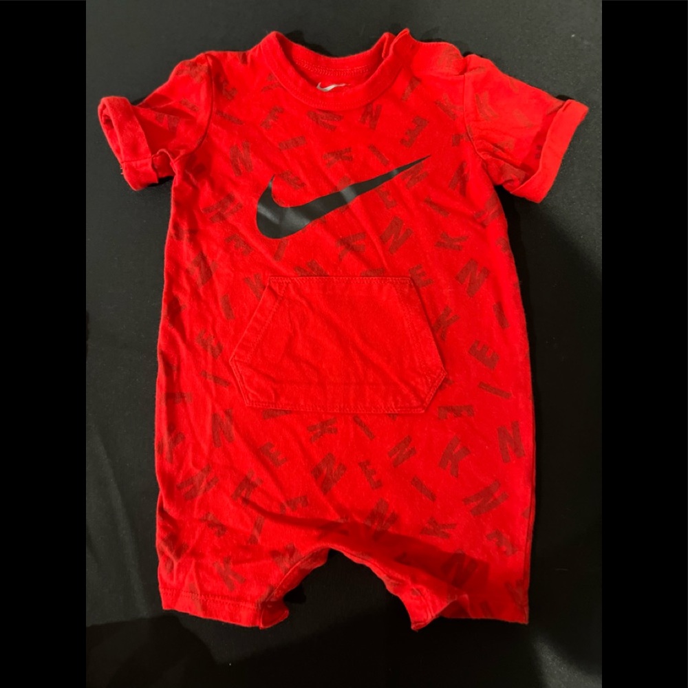 Nike baby boy red romper Sz 3-6 months